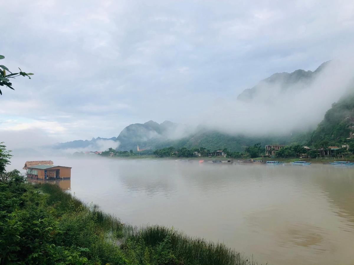 Applebee'S Homestay Phong Nha Exterior photo