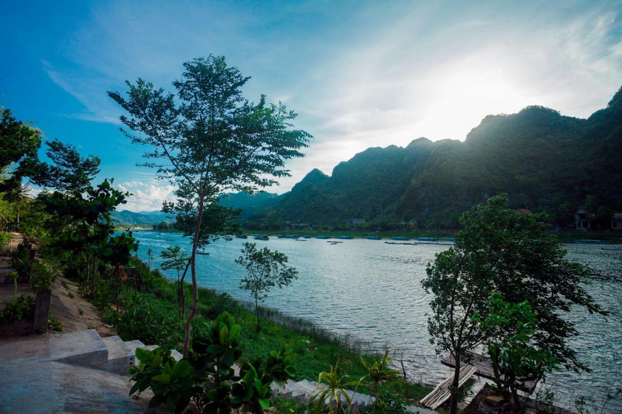 Applebee'S Homestay Phong Nha Exterior photo