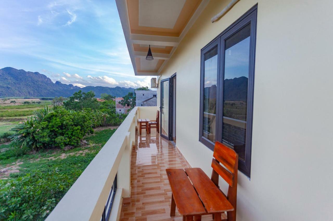 Applebee'S Homestay Phong Nha Exterior photo