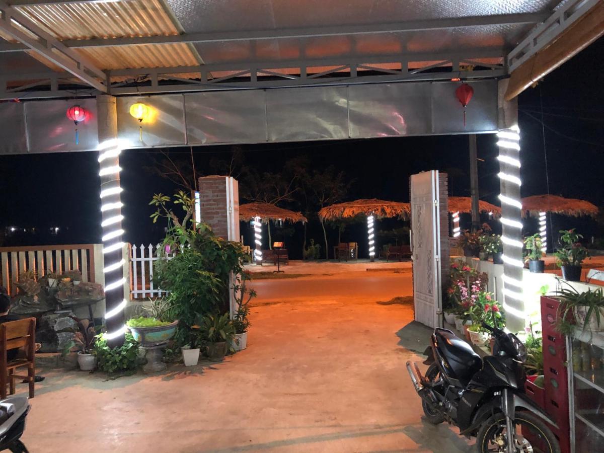 Applebee'S Homestay Phong Nha Exterior photo